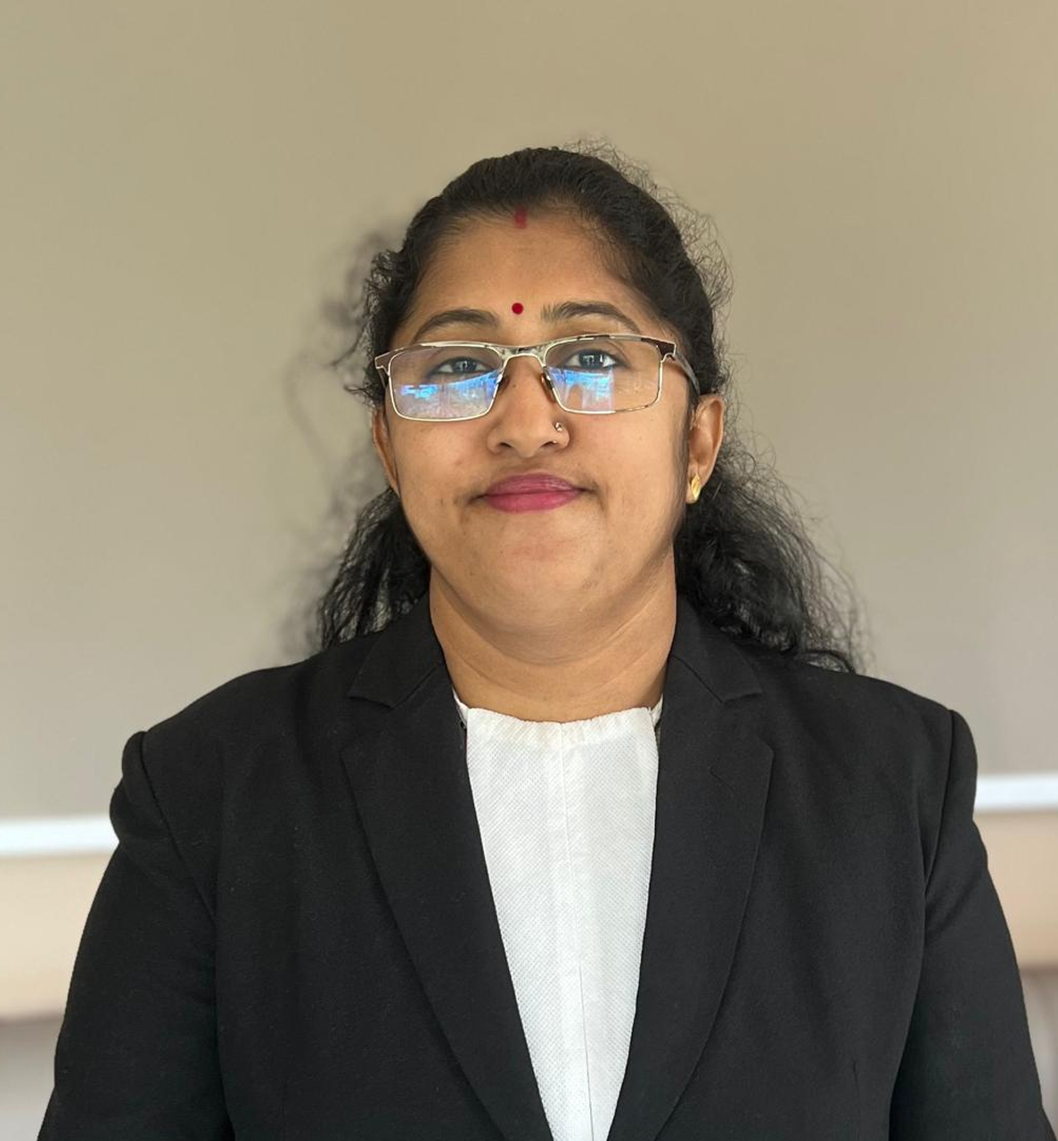 ADV. DEEPTI PATIL